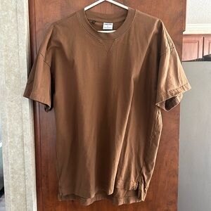 Gymshark REST DAY ESSENTIALS T-SHIRT
Oversized Fit (Large)